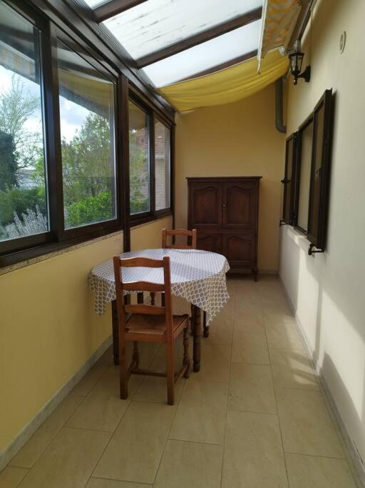 L'Hirondelle Du Faubourg Villa Bar-sur-Aube Dış mekan fotoğraf